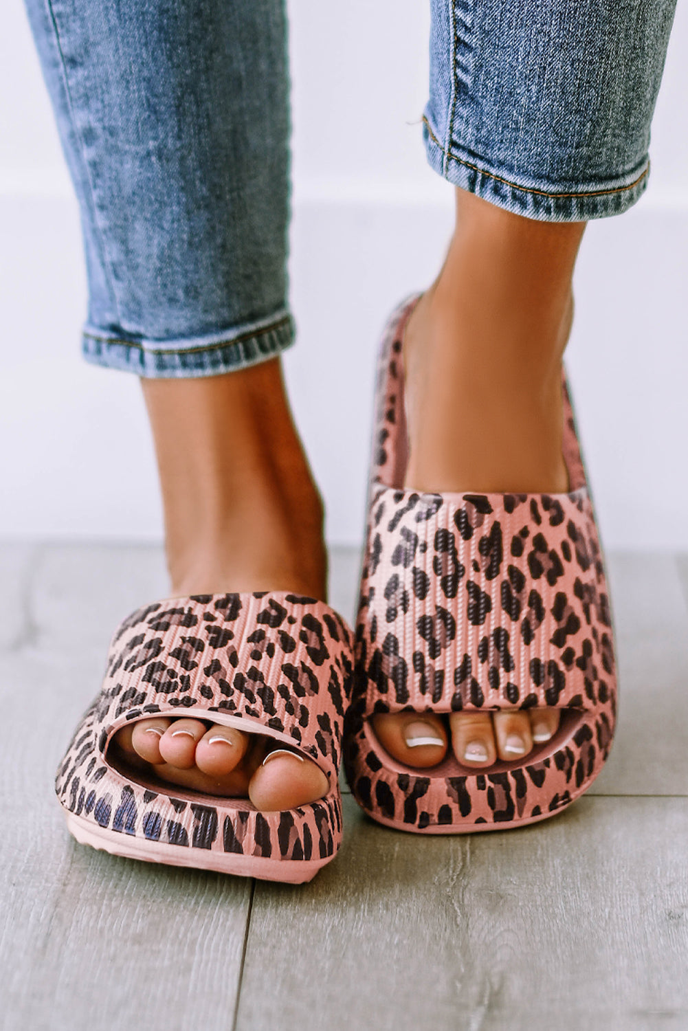 Pink Leopard Print Thick Sole Slip On Slippers - Incognito Sunglasses